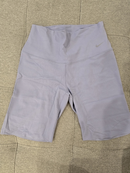 Nike Pants - Nike Women’s Zenvy  High-Rise Light Lavender Bike Shorts
